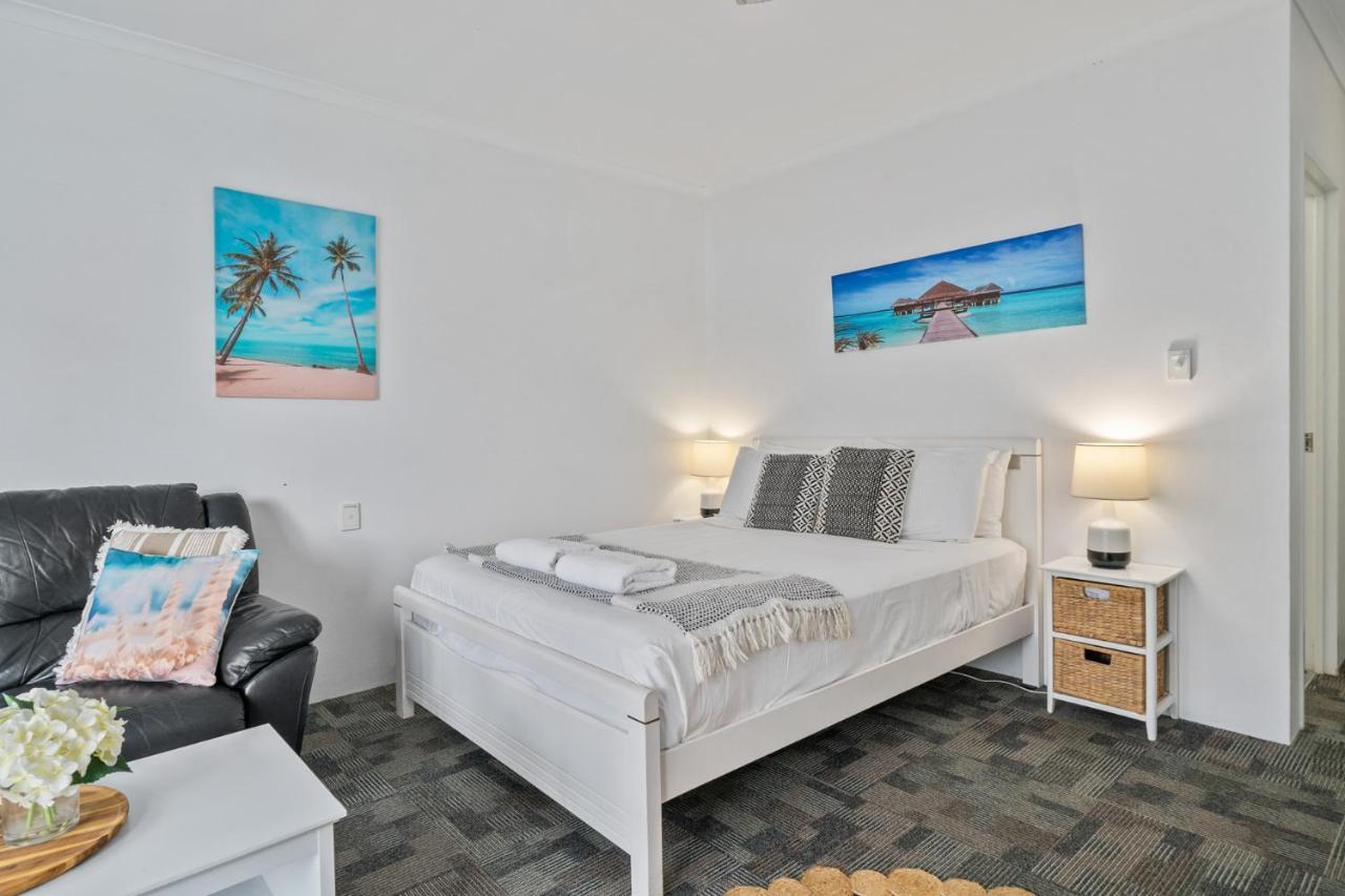 The Resort At Dolphin Heads Mackay Exterior photo