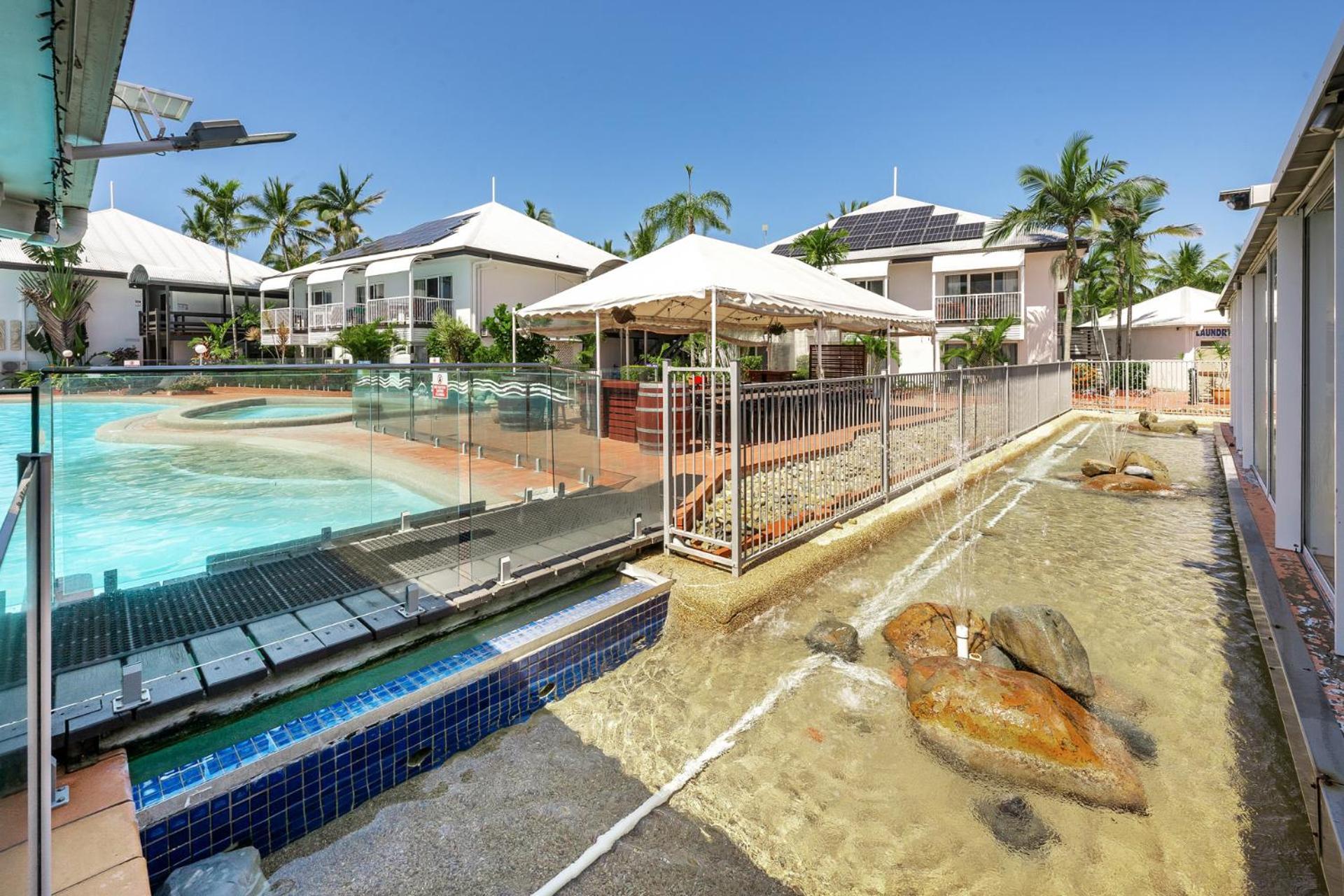 The Resort At Dolphin Heads Mackay Exterior photo
