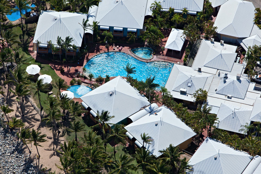 The Resort At Dolphin Heads Mackay Exterior photo